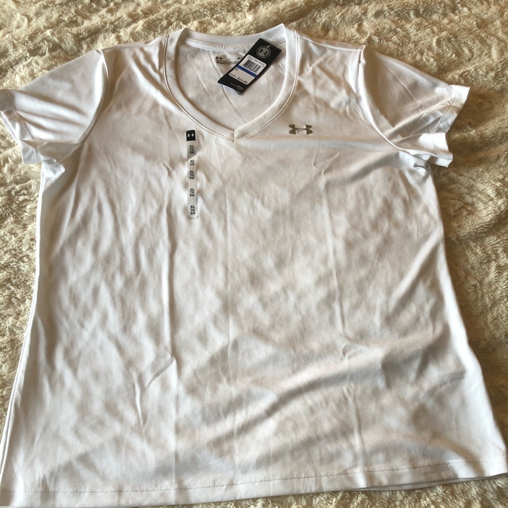 Under Armour Women's Tech V-Neck X-Large  T Shirt